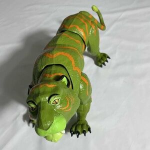 Masters of the Universe Masterverse Revelation Deluxe Battle Cat Collectible